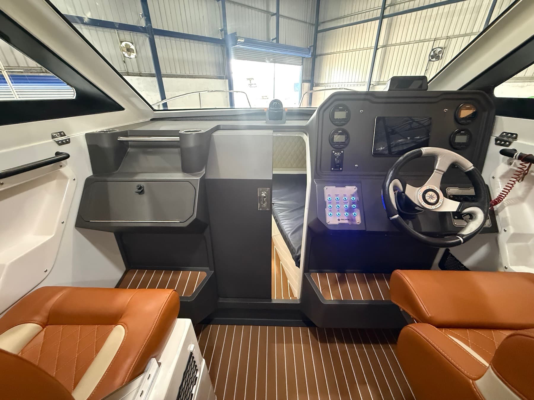 Outrunner F7NINE helm and console